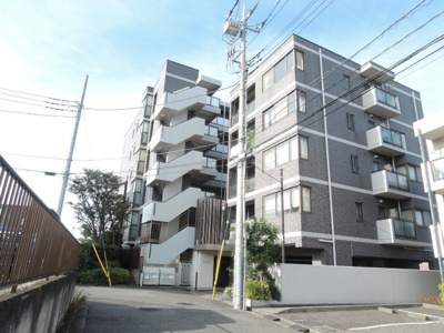 【外観】 | リノマークス横浜仲町台 | 横浜市営地下鉄ブルーライン「仲町台」駅徒歩10分と好立地。