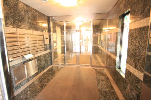 ジョイアスライフ(近畿大学　一人暮らし)のエントランス