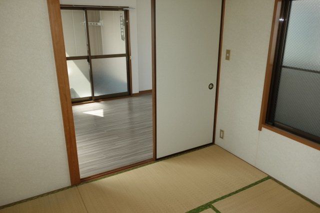 シャトー青井の内装