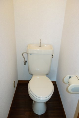 シャトー青井のトイレ