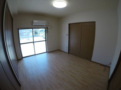 【洋室】 | 松尾貸家（北堀川）