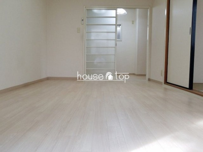 【洋室】 | イースト七番館