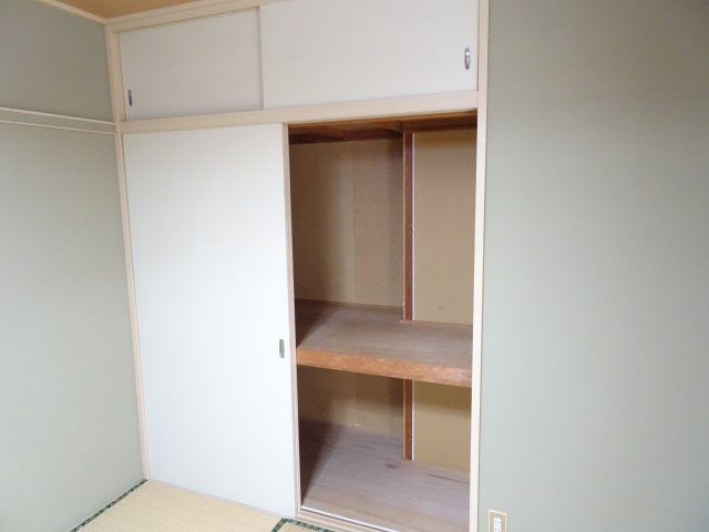 廣美ハイツの収納