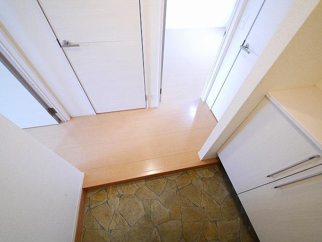 メゾン　エスポワールの玄関|シンプルで使いやすい玄関です