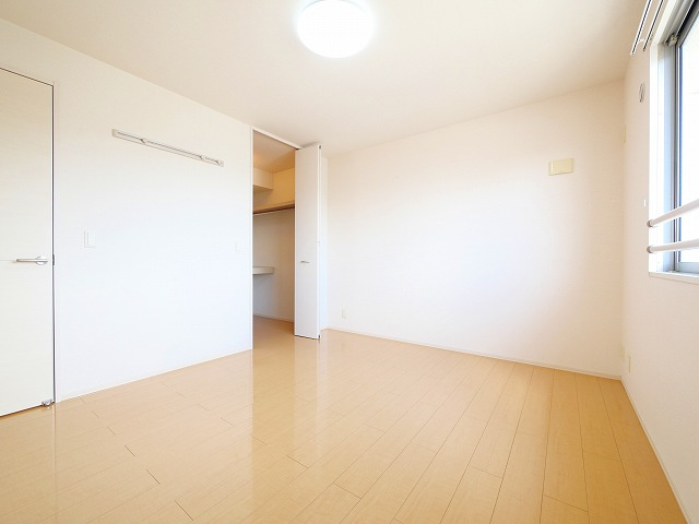 メゾン　エスポワールの寝室|ゆとりの広さです