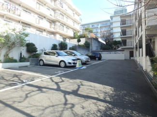 【駐車場】 | 駐車場　
