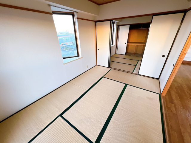 イーストタウンの和室