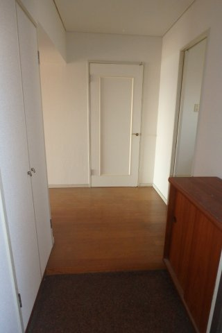 イーストタウンの内装