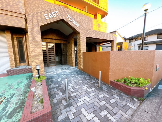 イーストタウンのエントランス