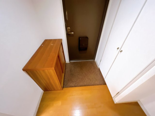 イーストタウンの玄関