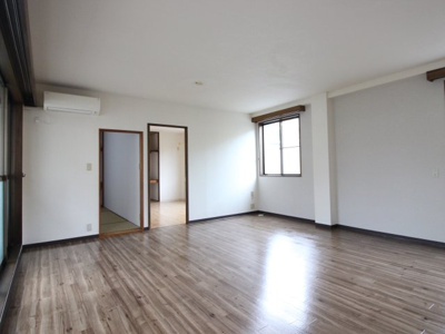 【居間・リビング】 | メゾンアートⅠ