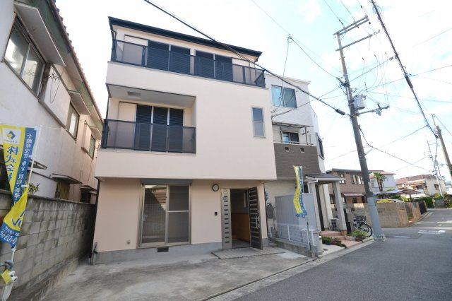 堺市東区日置荘西町　一戸建の外観|鉄骨造のお家!!