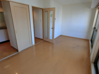 【洋室】 | ミア・カーサ与力町