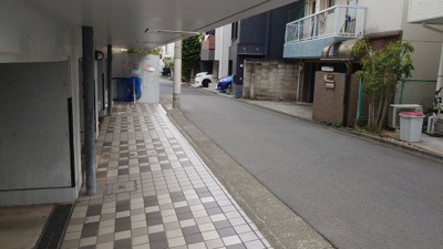 【周辺】 | プレール馬込 | 前面道路です