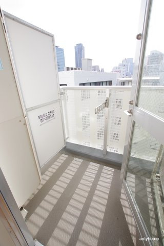 プレサンスＮＥＯ中之島公園　仲介手数料無料のバルコニー