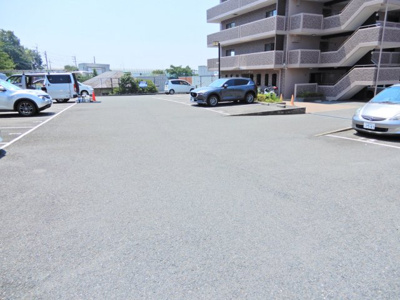 【駐車場】 | ラフォーレ南平台