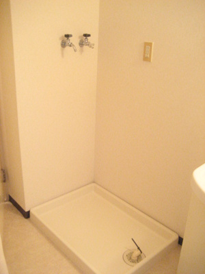 【その他共用部分】 | 光が丘パークタウン・大通り北1号棟 | 室内洗濯機置き場