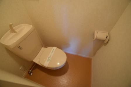 サクセス　ヴァリーのトイレ|キレイなトイレです