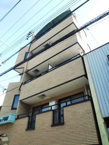 UMEDA APARTMENTSの外観