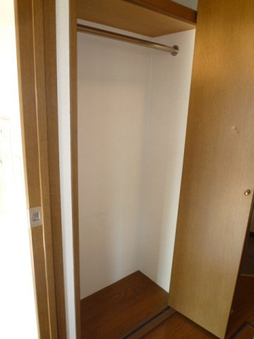UMEDA APARTMENTSの収納