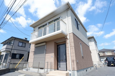 【外観】 | 【シャーメゾン】戸建　クラヴィエタウンスリジェⅡ | 1建物外観　南向きで陽当り良好