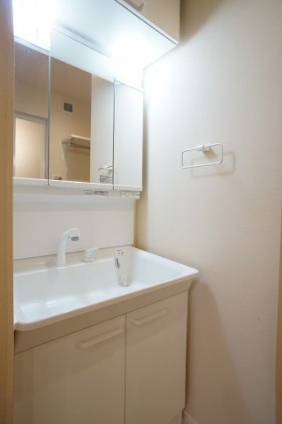 【独立洗面台】 | monte y