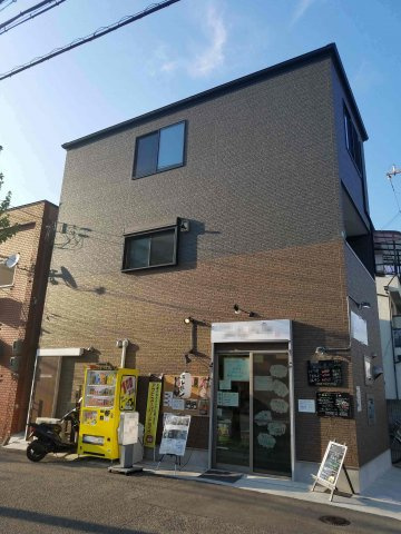 堺市堺区大浜南町　店舗付住宅の外観|店舗入口