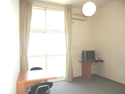 【居間・リビング】 | レオパレスＣＯＺＹ