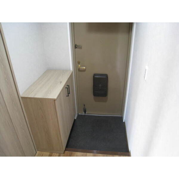 ハッピーコート明石の玄関