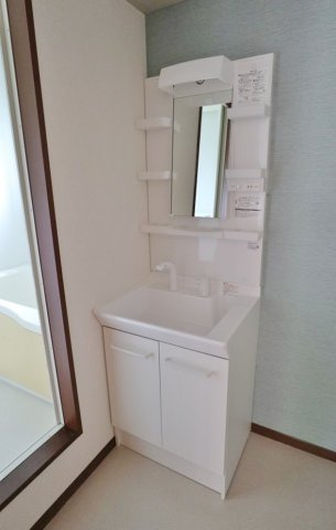 シャーメゾンラフィネ　Ｂの洗面所