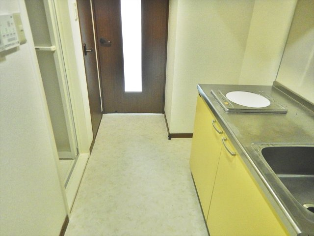 ドルフ亀島Ⅰのキッチン|ドルフ亀島Ⅰ
※反転タイプ