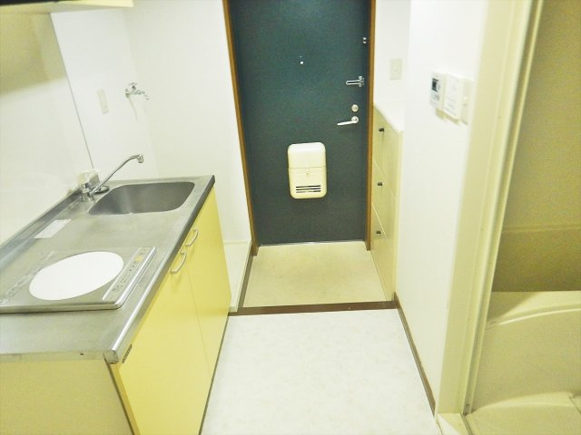 ドルフ亀島Ⅰのキッチン|ドルフ亀島Ⅰ
※反転タイプ