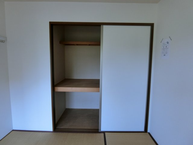 テンダーヴィラB棟の収納