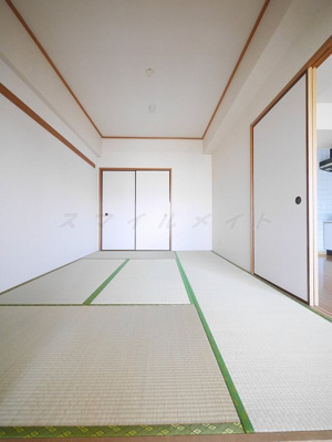 【寝室】 | ヒルサイドクラタ