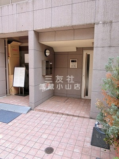 【エントランス】