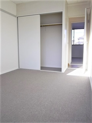 【寝室】 | 古市場３ | ２階の洋室、クローゼット付き