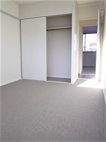 【寝室】 | 古市場３ | ２階の洋室、クローゼット付き