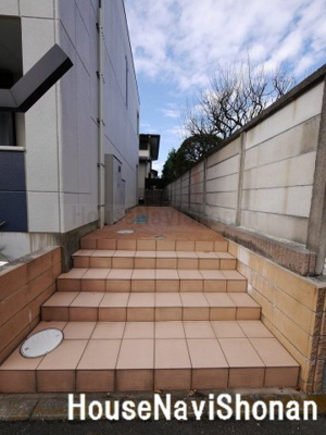 【エントランス】 | グレイシャス湘南