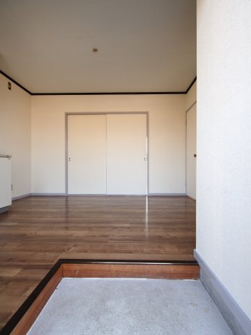 【玄関】 | 松栄ハイツ