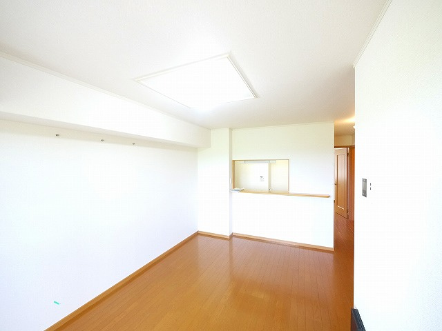 カルム　プロムナードの居間・リビング|ゆったり過ごせるリビングです