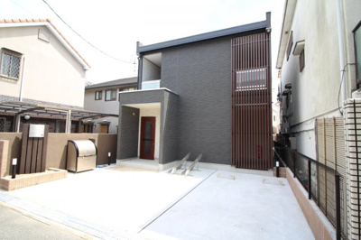 【外観】 | リブリ・岡町