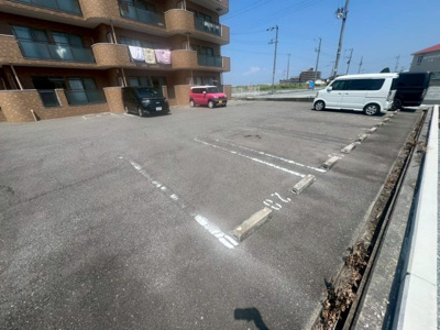 【駐車場】 | コスモグレイスⅠ | 駐車場