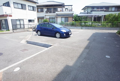 【駐車場】 | メゾンサンティエール