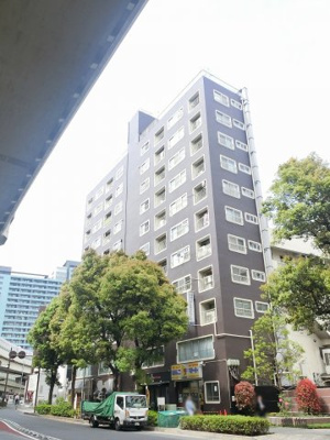 【外観】 | マリーゴールド元町 | JR根岸線「石川町」駅徒歩4分・みなとみらい線「元町中華街」駅徒歩7分と好立地。
