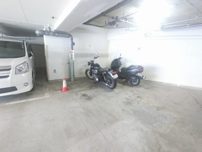【その他共用部分】 | セザール第三梶ヶ谷 | バイク置場