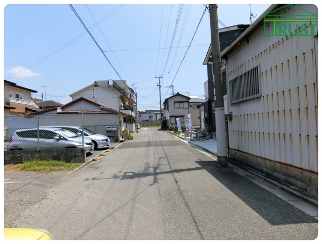 明石市材木町 売土地の前面道路含む現地写真