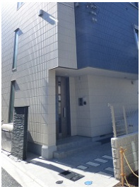 【エントランス】 | Kunst Haus