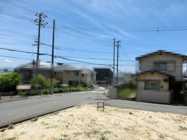 魚住町長坂寺　東南角地　建築条件なしの展望