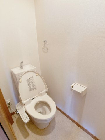 ドエール住吉Ｃ棟のトイレ