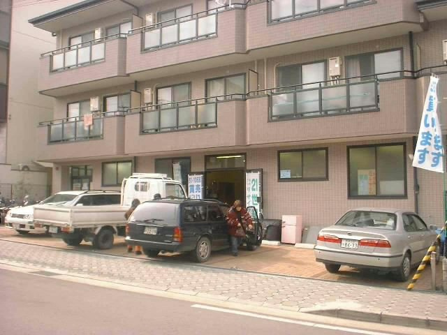 松本ビルの外観|おしゃれな外観です